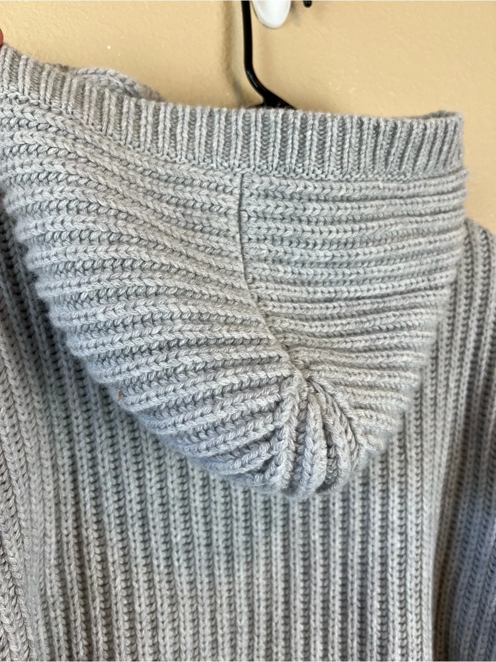 Wolf vs Goat Wool Chunky Pullover Hoodie Sweater Grey